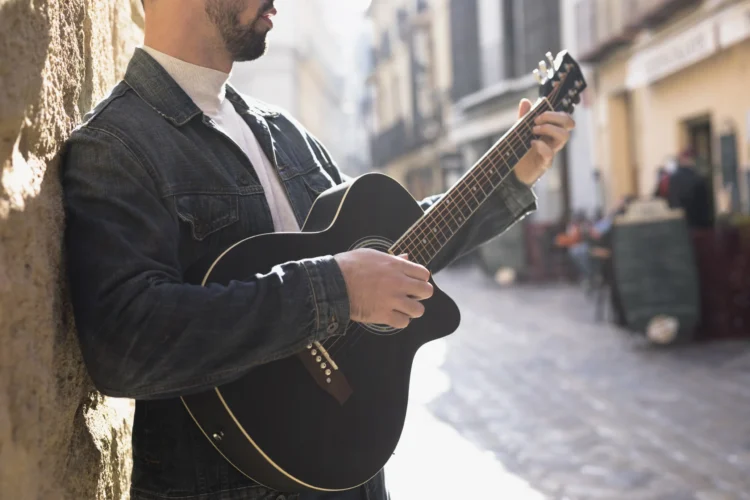 legame-tra-cultura-e-musica-cantautori-italiani