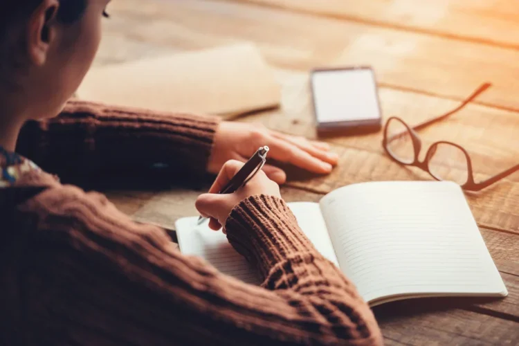 attività-di-scrittura-per-le-lingue